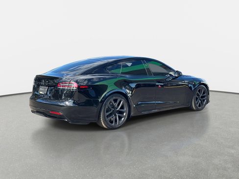 Used 2023 Tesla Model S image 3