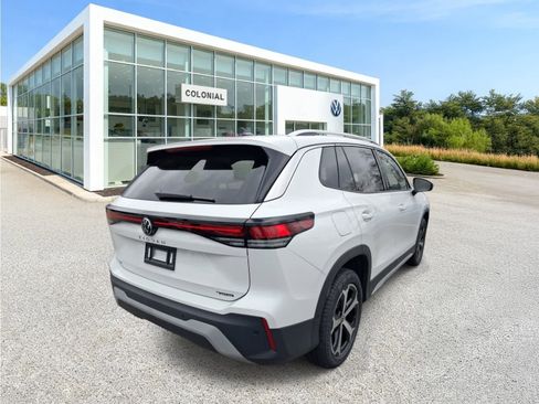 New 2026 Volkswagen Tiguan SE AWD/4WD image 7