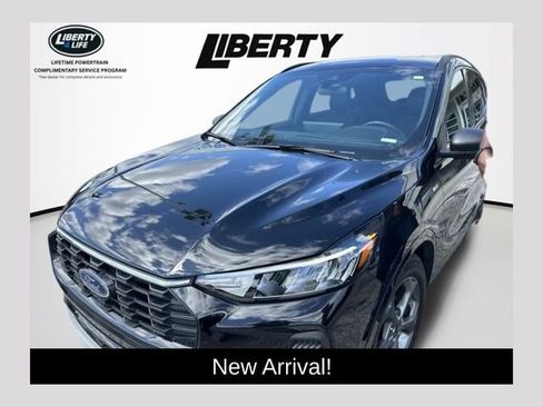 Used 2023 Ford Escape ST-Line w/ Tech Pack #1 FWD image 1