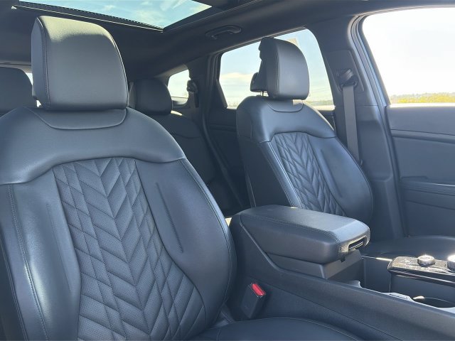 Certified 2025 Kia Sportage X-Line Prestige AWD/4WD image 36