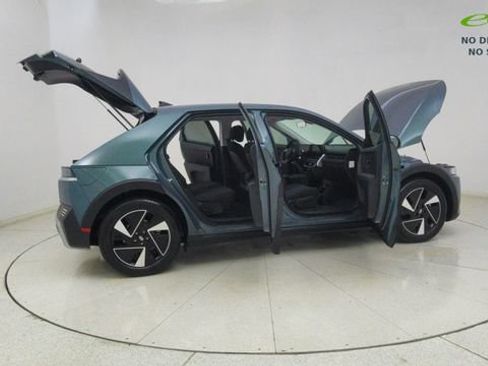 Used 2025 Hyundai Ioniq 5 SE RWD image 70
