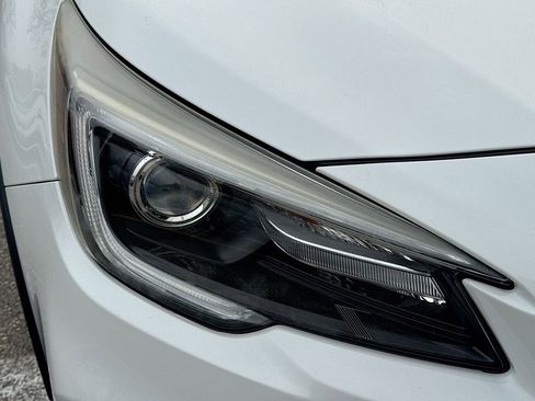 Used 2018 Subaru Outback 3.6R Limited image 41