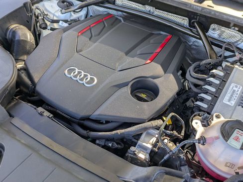 Used 2023 Audi SQ5 Premium Plus w/ Premium Plus Package AWD/4WD image 24