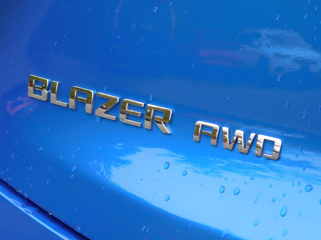 Used 2026 Chevrolet Blazer LT AWD/4WD image 9