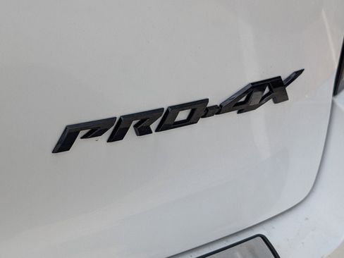 New 2026 Nissan Armada PRO-4X w/ Captain's Chari Seat Package image 10