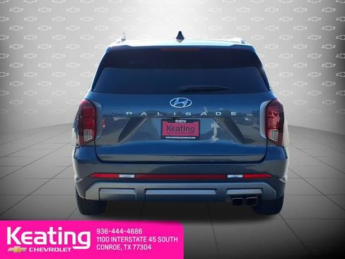 Used 2023 Hyundai Palisade SEL FWD image 7