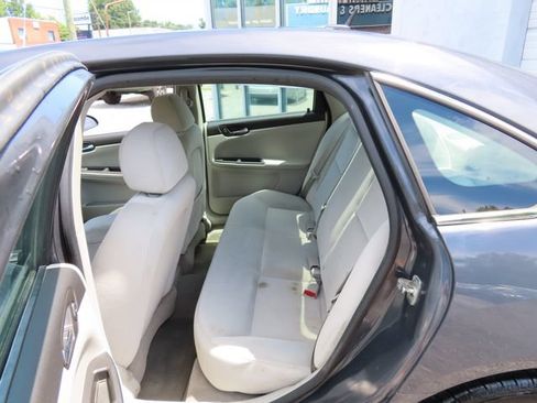 Used 2008 Chevrolet Impala LS FWD image 9