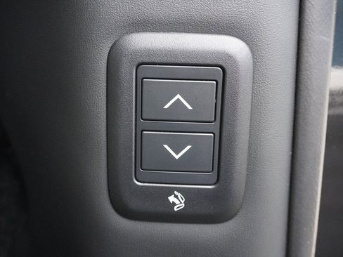 Used 2024 Land Rover Range Rover Long Wheelbase Autobiography image 88