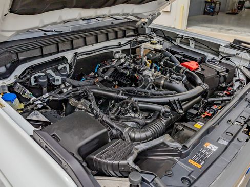 Used 2022 Ford Bronco Black Diamond w/ Sasquatch Package image 41