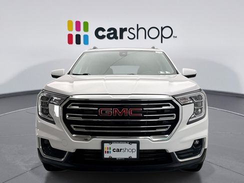 Used 2022 GMC Terrain SLT w/ Infotainment Package II AWD/4WD image 8