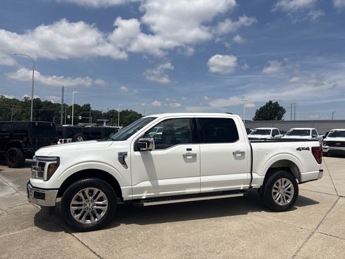 Used 2025 Ford F150 Lariat w/ Equipment Group 501A Mid AWD/4WD image 3