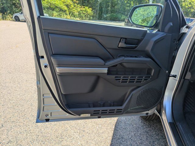 New 2026 Toyota Tacoma SR5 AWD/4WD image 15