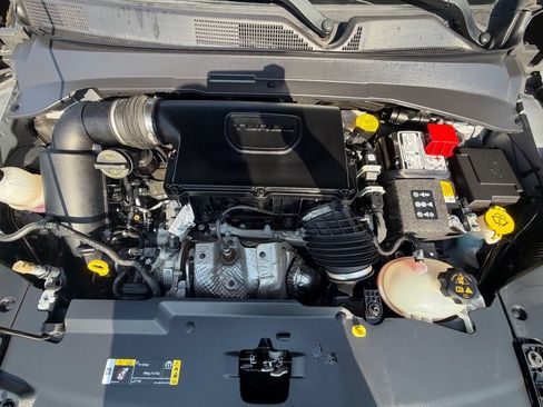 Certified 2023 Jeep Compass High Altitude AWD/4WD image 17