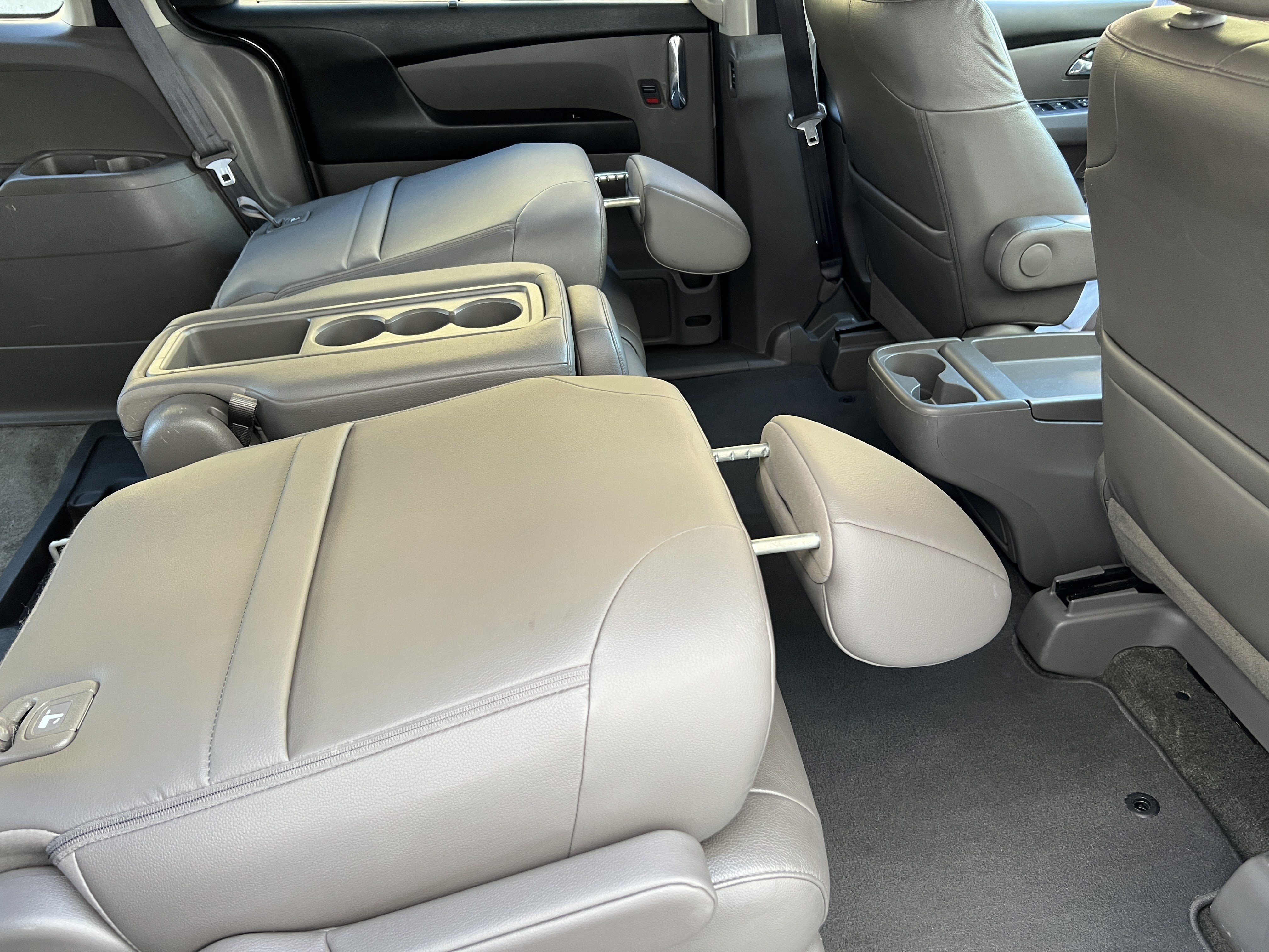 Used 2016 Honda Odyssey EX-L image 21