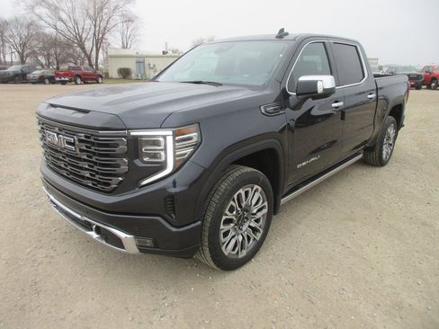 New 2026 GMC Sierra 1500 Denali Ultimate image 11