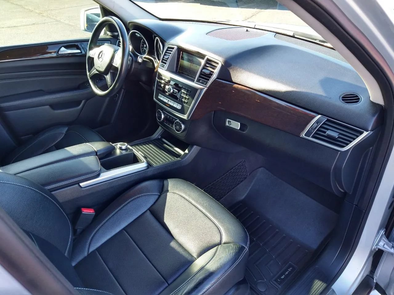 Used 2015 Mercedes-Benz ML 350 4MATIC image 48