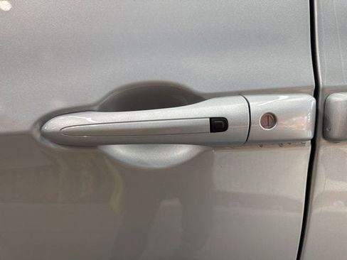 New 2026 Chrysler Pacifica Select w/ S Appearance Package image 14