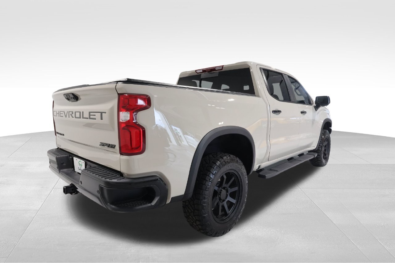 Certified 2026 Chevrolet Silverado 1500 ZR2 w/ LPO, Dark Essentials Package AWD/4WD image 4