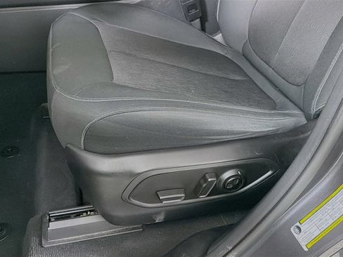 Used 2024 Jeep Grand Cherokee Laredo RWD image 22