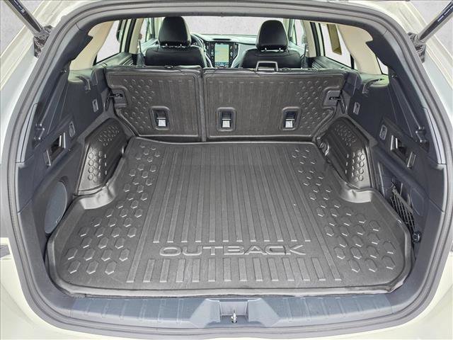Certified 2025 Subaru Outback Touring XT AWD/4WD image 15