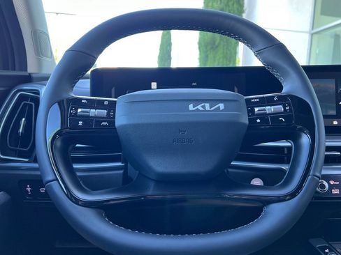 New 2026 Kia Sorento SX image 22