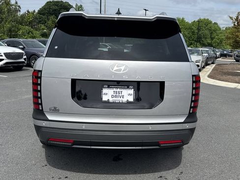 New 2026 Hyundai Palisade SEL FWD image 6