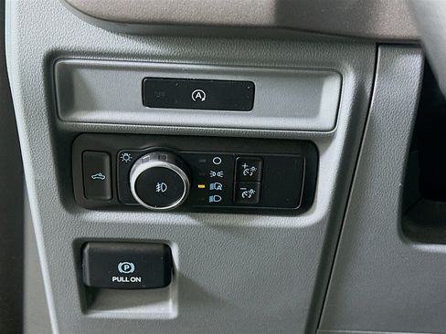 Used 2025 Ford F150 XLT w/ Equipment Group 301A Standard RWD image 16