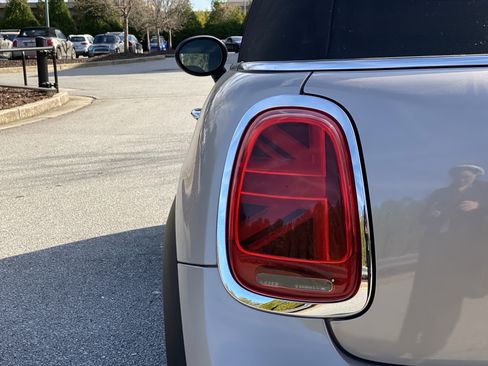 Used 2024 MINI Cooper S image 40