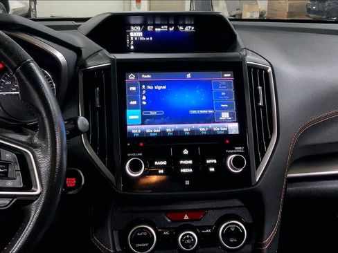 Used 2023 Subaru Crosstrek 2.5i Limited w/ Moonroof Package image 7