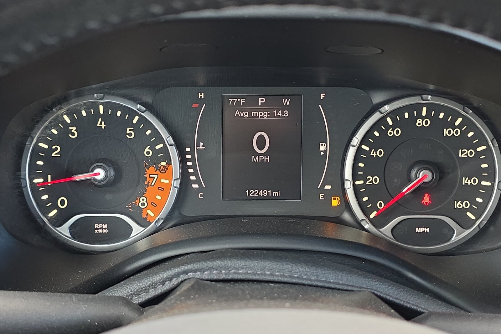 Used 2015 Jeep Renegade Latitude AWD/4WD image 23