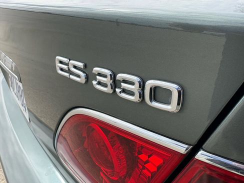 Used 2005 Lexus ES 330 image 9