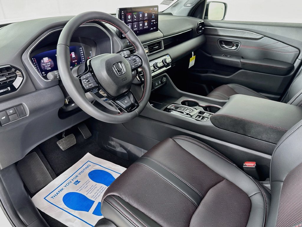 New 2026 Honda Pilot Black Edition image 9