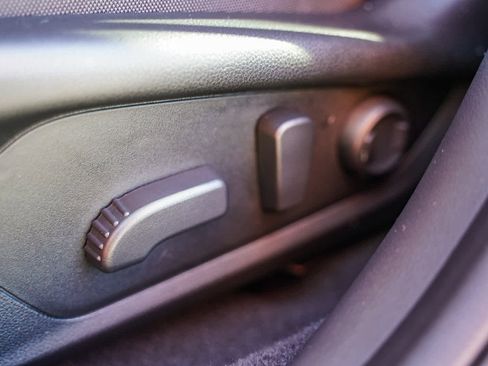 Certified 2024 Subaru Crosstrek 2.0i Premium image 21