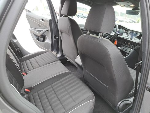 Certified 2024 Volkswagen Jetta Sport image 11