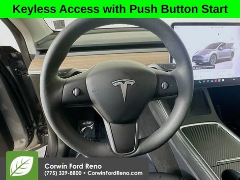 Used 2024 Tesla Model Y Long Range AWD/4WD image 11