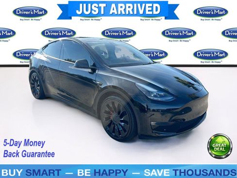 Used 2022 Tesla Model Y Performance AWD/4WD image 1