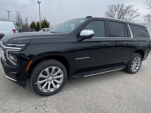 New 2025 Chevrolet Suburban Premier AWD/4WD image 6