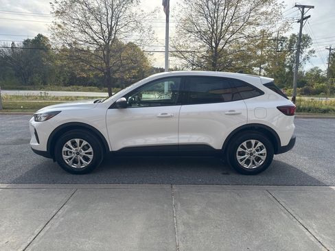 New 2025 Ford Escape Active w/ Tech Pack #1 image 4