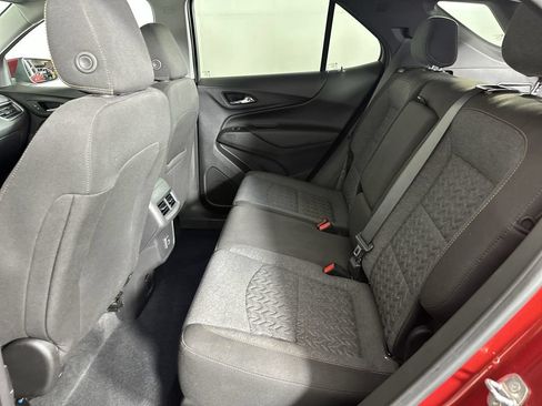 Used 2023 Chevrolet Equinox LT FWD image 26