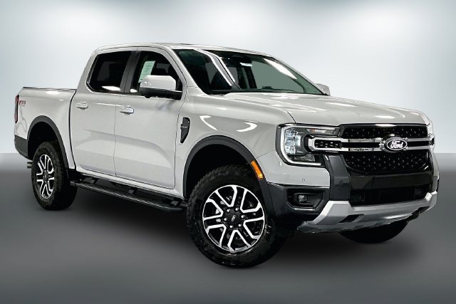 New 2026 Ford Ranger Lariat w/ FX4 Off-Road Package AWD/4WD image 1