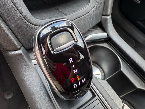 Used 2021 Cadillac XT6 Premium Luxury FWD image 23