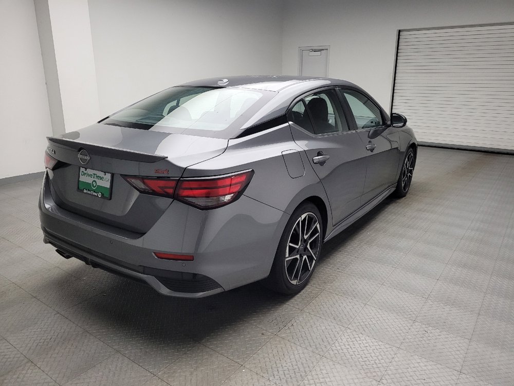 Used 2025 Nissan Sentra SR FWD image 9