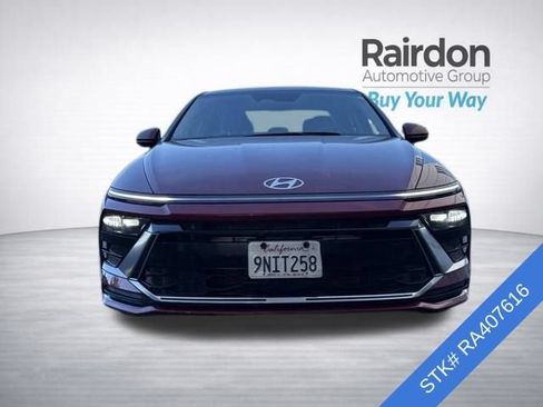 Used 2024 Hyundai Sonata SEL FWD image 2