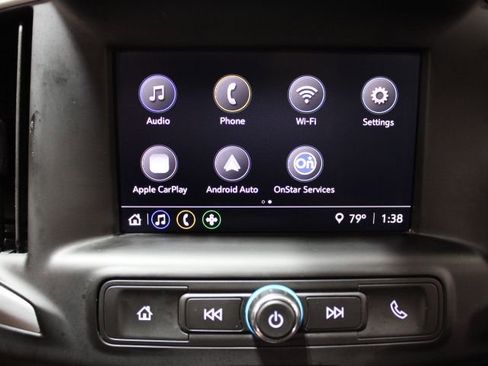 Used 2022 GMC Terrain SLE w/ Driver Convenience Package image 2