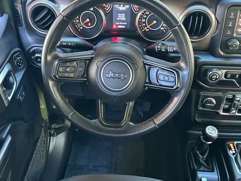 Used 2020 Jeep Wrangler Unlimited Sport S image 11