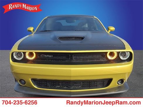 Used 2021 Dodge Challenger R/T Scat Pack w/ T/A Package image 2