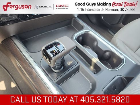 New 2026 GMC Sierra 1500 SLT w/ SLT Premium Plus Package AWD/4WD image 31