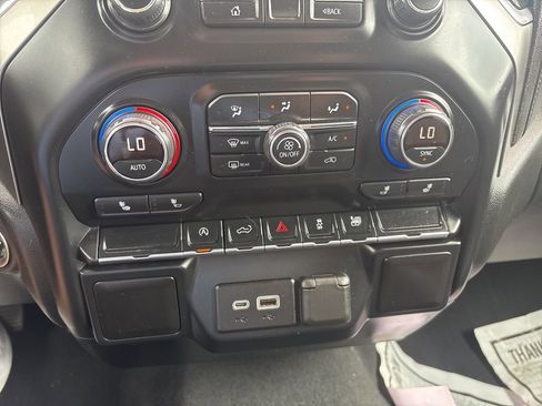 Used 2019 Chevrolet Silverado 1500 RST w/ All-Star Edition image 11