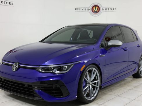 Used 2024 Volkswagen Golf R AWD/4WD image 5