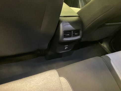 Used 2024 Chevrolet Equinox LS w/ LS Convenience Package AWD/4WD image 28